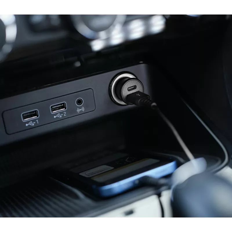 Automobilinis USB įkroviklis TRUST Maxo Universal Black Fast Charging 38W PD 12-24V