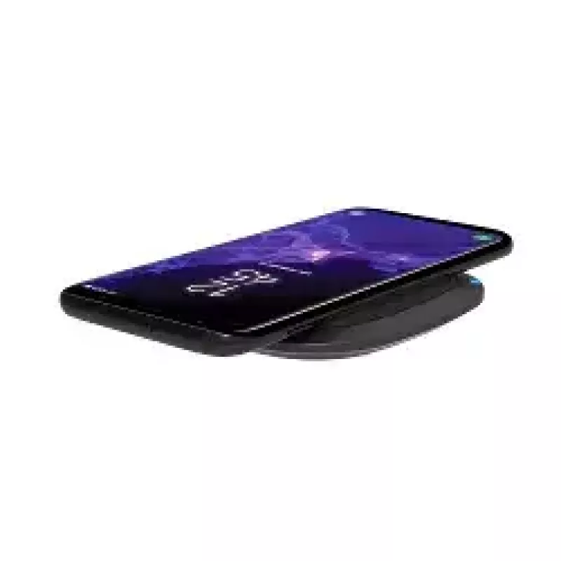 RealPower FreeCharge-10 belaidis įkroviklis Smartphone, juodas