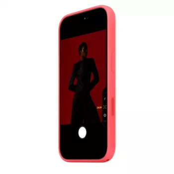 Silicone Case with MagSafe for Apple iPhone 17 Pro — Bright Guava (Red) — Dangtelis, tinka 16 cm (6,3 colio)