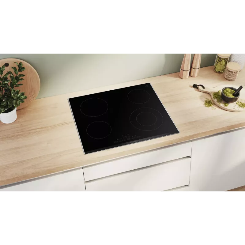 Bosch Serie 6 PKF675FP2E keraminė kaitlentė juoda 60 cm 4 zonos
