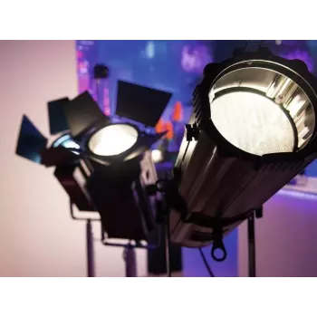 Sceninis Fresnel prožektorius Eurolite THA-250F Black LED 200W DMX