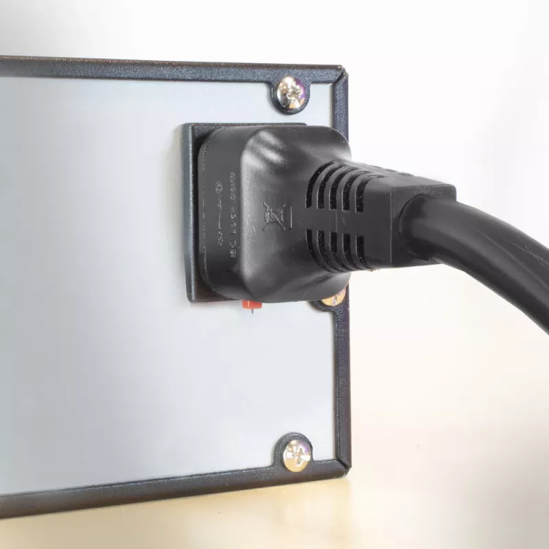 ACT Powercord C19 IEC Lock – atviras galas juoda 2 m, PC1174, 5 vnt. pakuotė