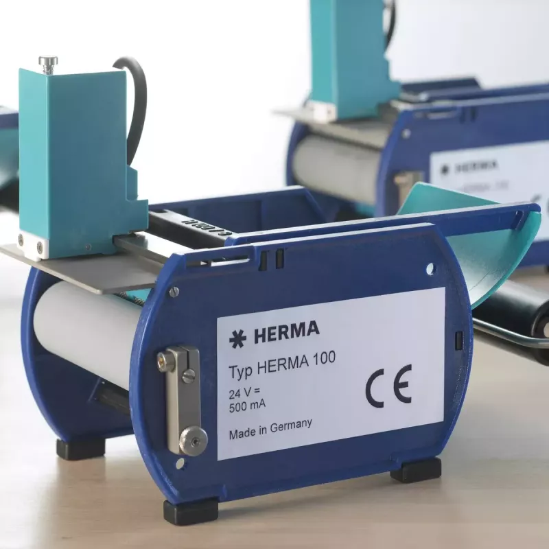 Lipnios etiketės stačiakampės HERMA 4593