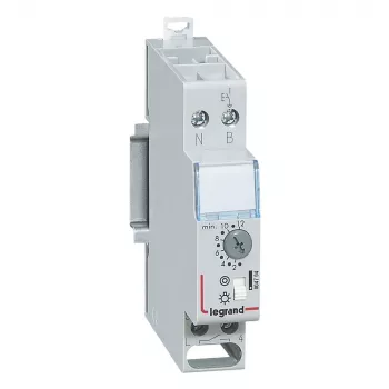 Legrand 4704 elektros skirstomojo skydo aksesuaras 100 mm × 220 mm × 100 mm