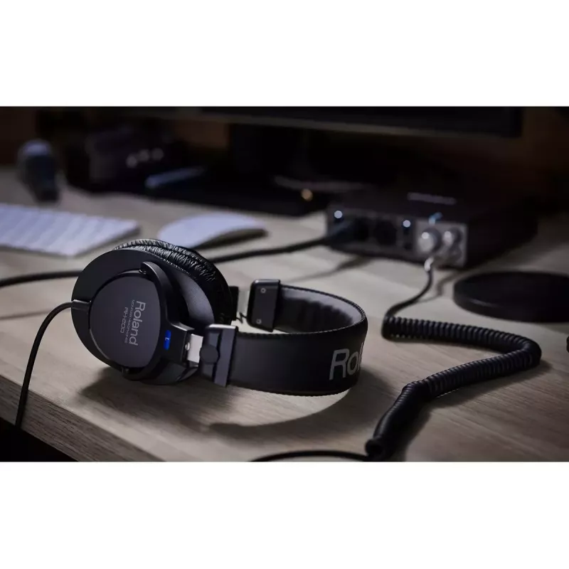 Ausinės Roland 085430 (RH-200) uždaros studijinės