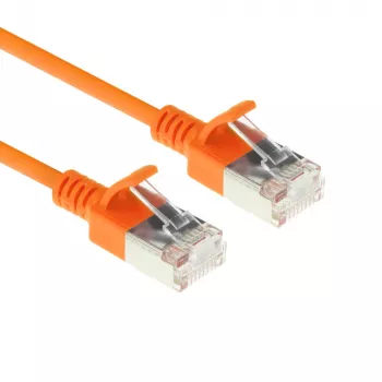 ACT Orange 0,5 m LSZH U/FTP CAT6A plonas jungiamasis kabelis su apsauga nuo užkabinimo, RJ45