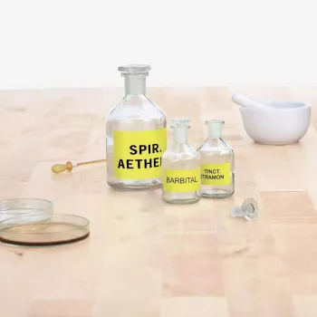 Lipnios etiketės HERMA Neon A4 Ø 60 mm apvalios švytinčiai geltonos 240 vnt.