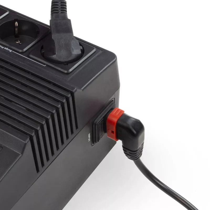 ACT maitinimo laidas CEE 7/7 (kampu) - C13 IEC Lock (dešinysis kampas) juodas 3 m, EL454S