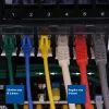 ACT pilka 0,5 m LSZH U/FTP CAT6A plonas duomenų centro pataisos kabelis su apsauga nuo užkabinimo ir RJ45 jungtimis