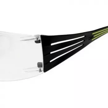 Apsauginiai akiniai 3M SF4000CC1 — plastikiniai apsauginiai akiniai, skaidrus lęšis, juoda/žalia