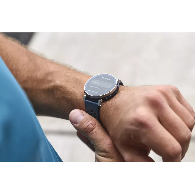 Išmanusis laikrodis Amazfit W2558GL2N — 1,32 colio (3,35 cm) AMOLED 466×466 px, GPS, 365 mAh, mėlynas silikoninis dirželis