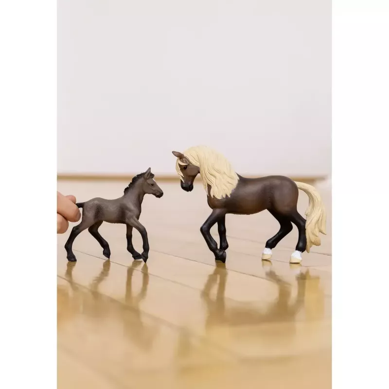 Arkliuko figūrėlė Schleich Peruvian Paso eržilas 13952, nuo 5 m., smėlio/rudos spalvos