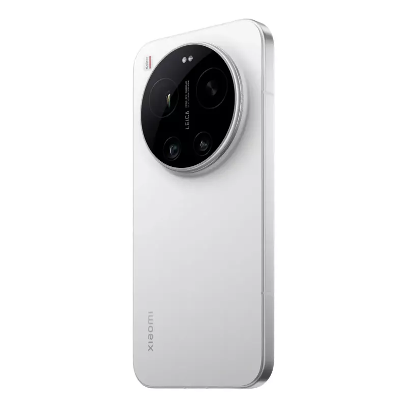 Išmanusis telefonas „Xiaomi 17 Ultra“ – 6,9 colio (17,5 cm) 2656×1220, Snapdragon 8 Elite Gen 5, 16 GB RAM, 512 GB, 6000 mAh, Baltas