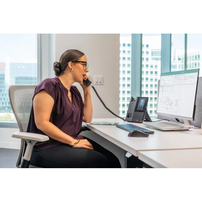HP Poly CCX 505 versijinis multimedijos telefonas, skirtas Microsoft Teams, su PoE