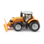 Siku Massey Ferguson su sniego valymo peiliu – paruoštas modelis