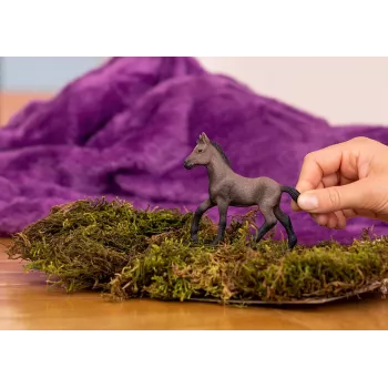 Schleich HORSE CLUB Peruvian Paso Kumeliukas, 5 m., Žirgai, Ruda, Plastikas