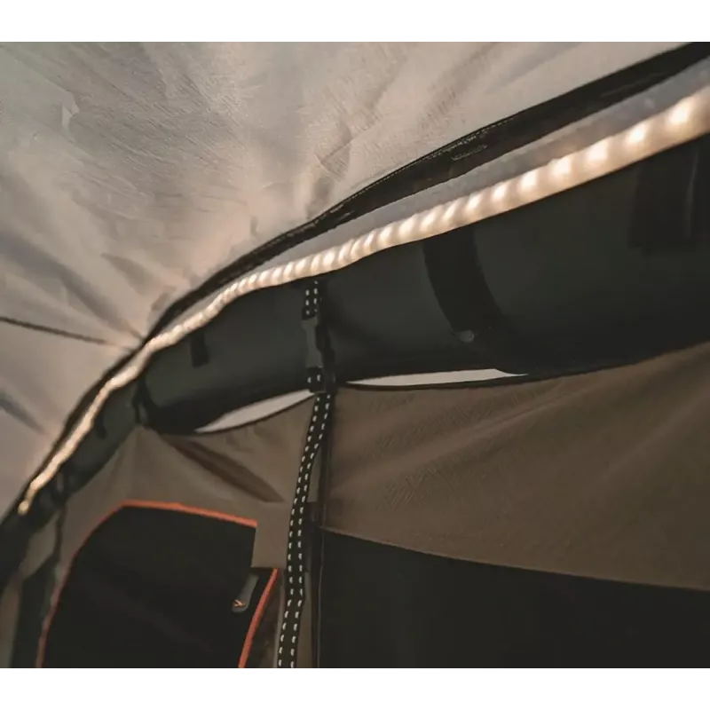 Palapinė tunelinė Easy Camp Brimnes 5 Air – 5 vietų, 470×320×195 cm, poliesterio stogas, polietileno grindys, stiklo pluošto strypai, vandens stulpelis 3 m