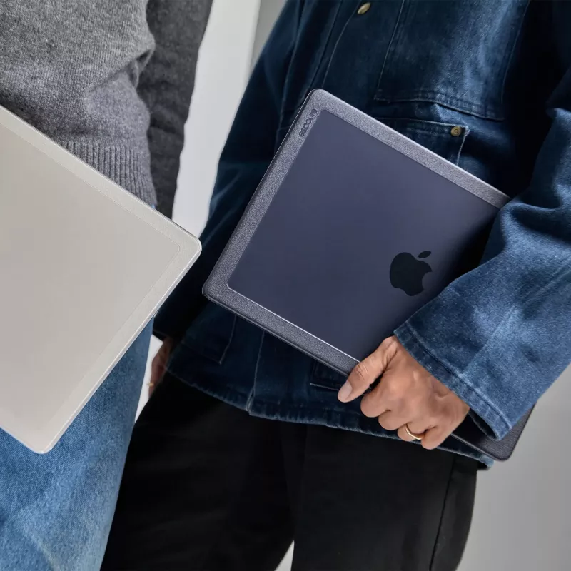 Incase Edge Hardshell Case su Makrolon® 14 colių MacBook Pro (M1-M4, 2021-2024)