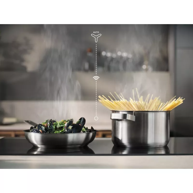 Electrolux EIV634 Juoda įmontuojama 60 cm zoninė indukcinė kaitlentė 4 zonos