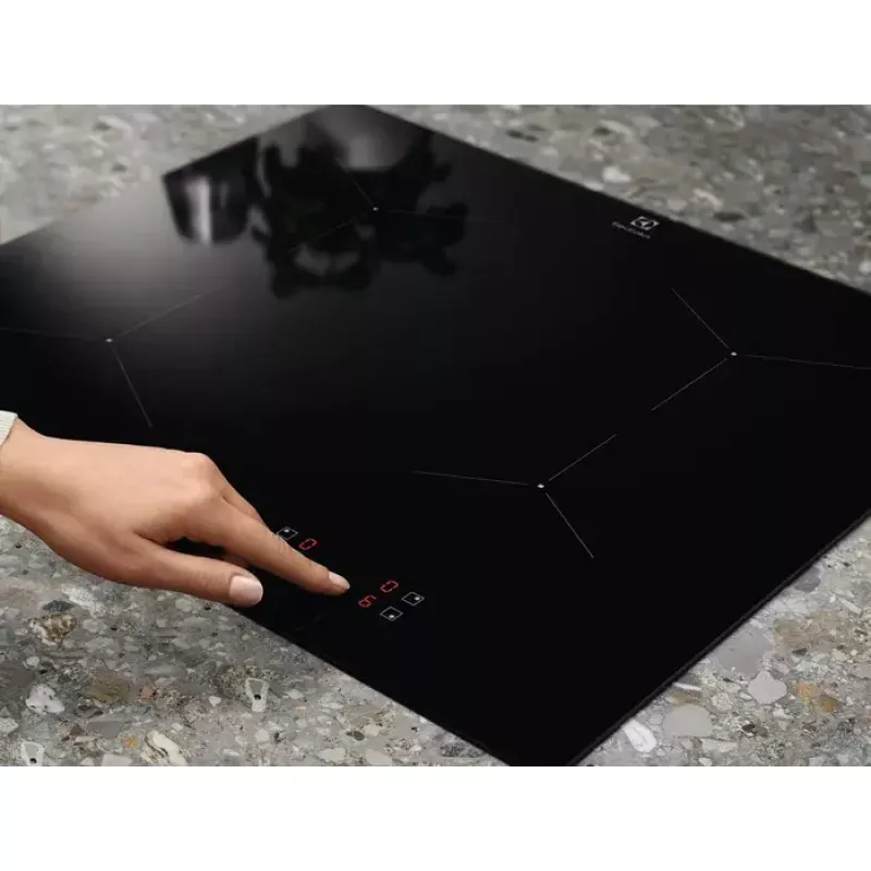 Indukcinė kaitlentė Electrolux LIL61424C Black, įmontuojama, 60 cm, 4 zonos