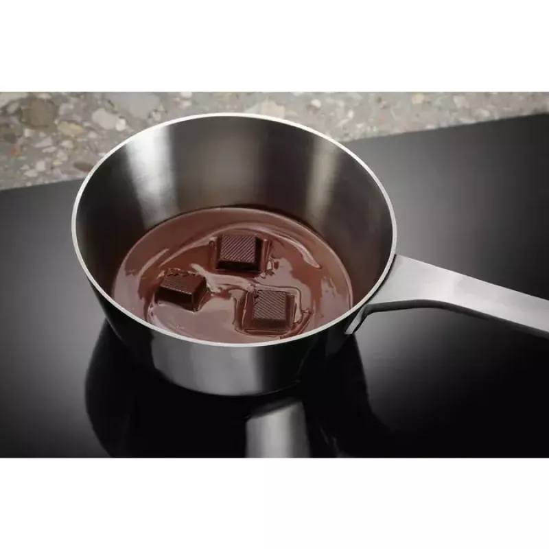 Indukcinė kaitlentė Electrolux LIL61424C Black, įmontuojama, 60 cm, 4 zonos