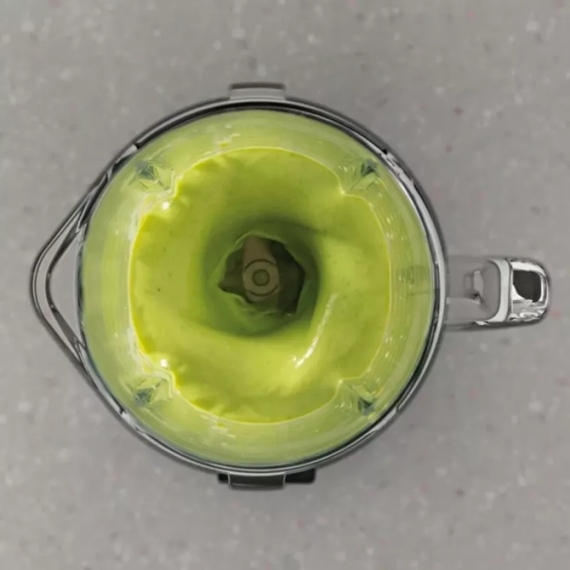 Stalo blenderis Electrolux E6TB1-6ST — 1,75 L talpa, 1400 W, sukimo reguliavimas, juoda/nerūdijantis plienas/permatomas
