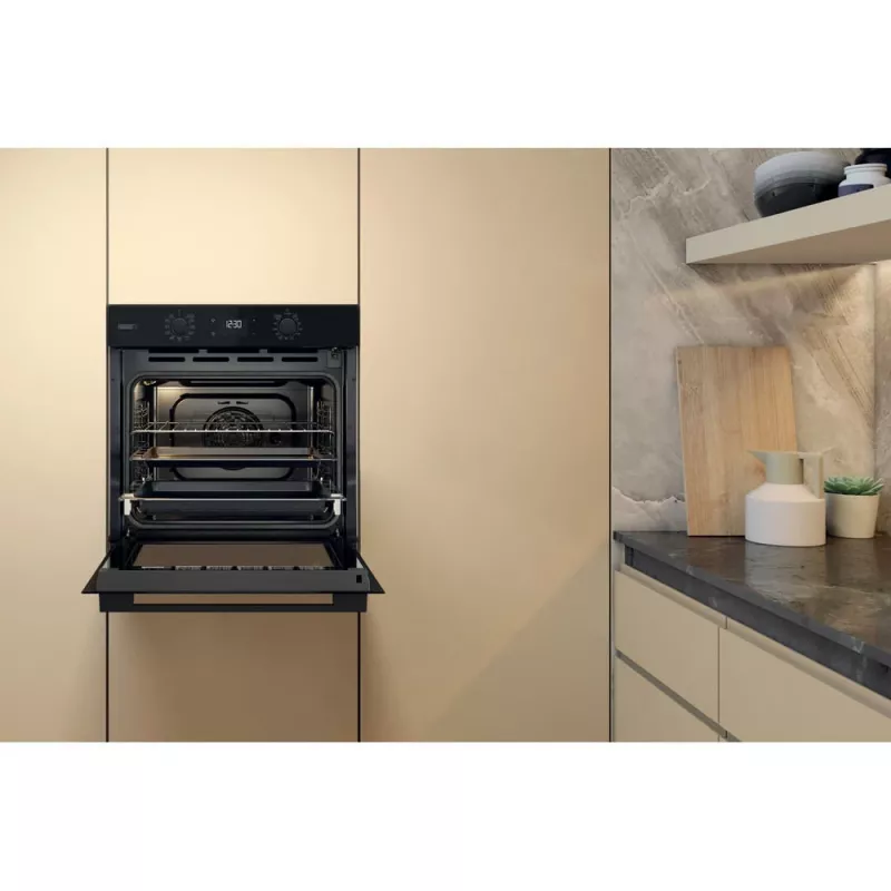Whirlpool OMSK58RU1SB 71 L Juoda įmontuojama elektrinė orkaitė