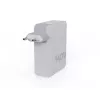 Nešiojamas 140W GaN kelioninis įkroviklis Xtorm XVC2140 su 3× USB-C PD prievadais ir 2 m USB-C laidu, baltas