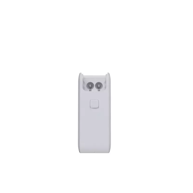 Nešiojamas 140W GaN kelioninis įkroviklis Xtorm XVC2140 su 3× USB-C PD prievadais ir 2 m USB-C laidu, baltas