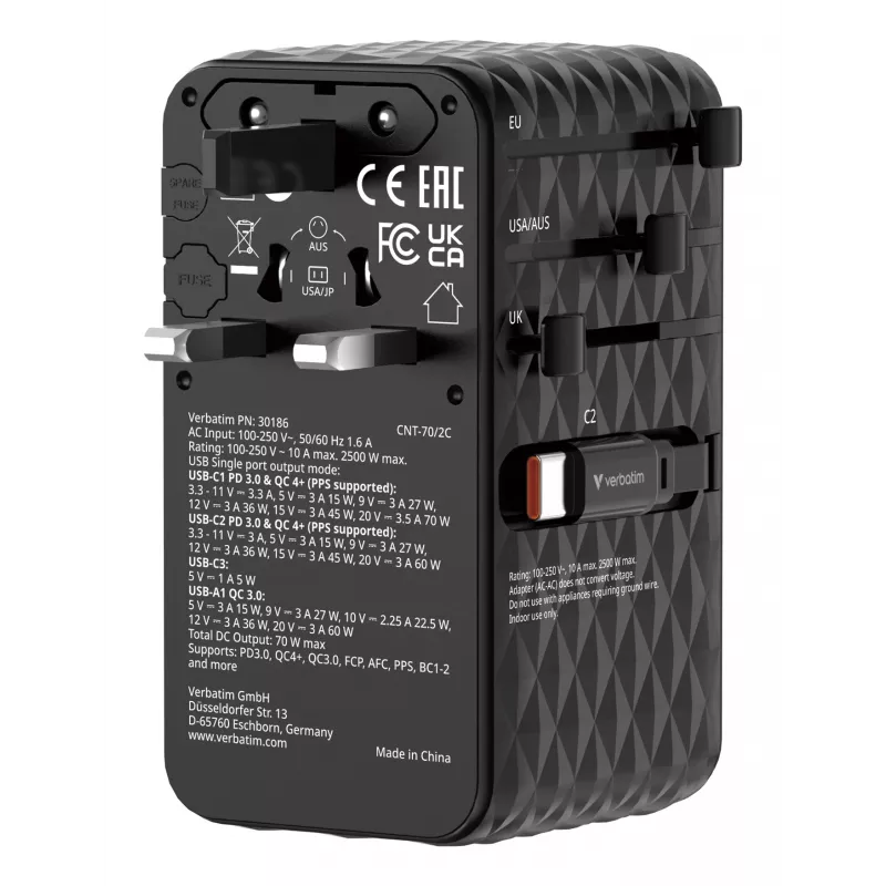 Verbatim Charge 'n' Travel 70W 2C įtraukiamas universalus kelioninis adapteris juodas
