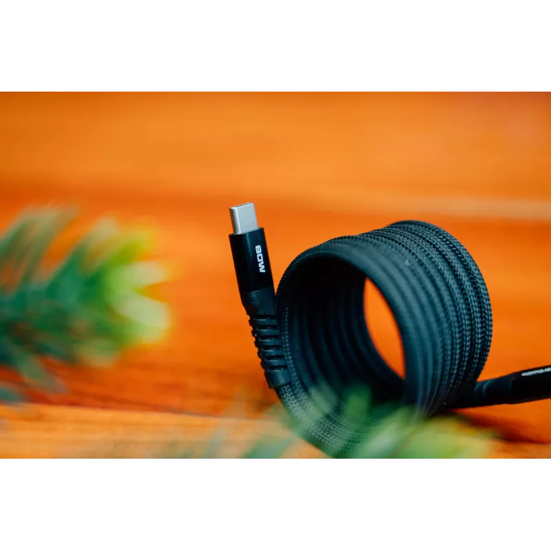 Verbatim Sync & Charge Magnetic Cable USB-C į USB-C 60W 120 cm juoda