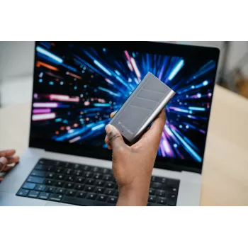 Verbatim TurboMetal SSD USB4 2TB sidabrinis