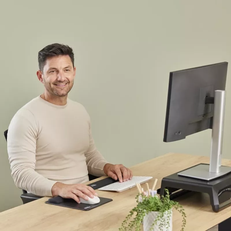 Fellowes Breyta Compact riešo atrama klaviatūrai, juoda, antibakterinė