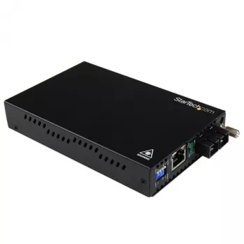StarTech.com Gigabit Ethernet daugiamodis šviesolaidinis medijos keitiklis SC 550m – 1000 Mbps