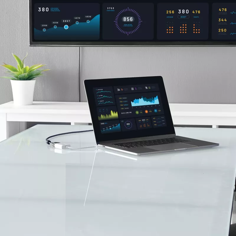 StarTech.com USB-C į VGA adapteris - Baltas, 3.2 Gen 1 (3.1 Gen 1), USB Type-C, VGA (D-Sub) išėjimas, 1920 x 1200 pikselių
