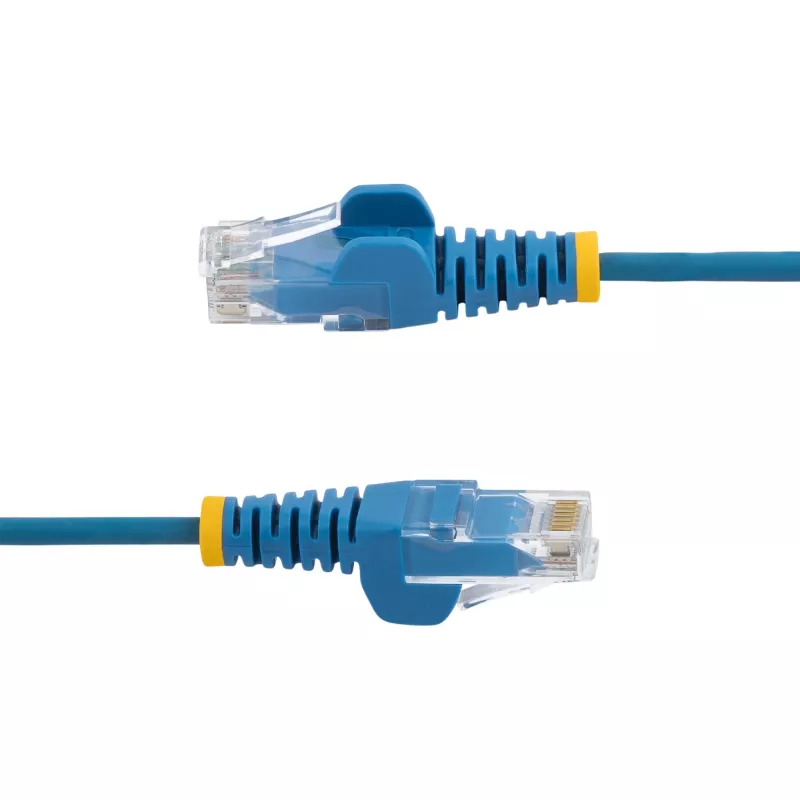 StarTech.com 2,5 m CAT6 laidas - plonas - su apsaugotais RJ45 kištukais - mėlynas