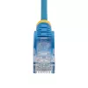StarTech.com 2,5 m CAT6 laidas - plonas - su apsaugotais RJ45 kištukais - mėlynas