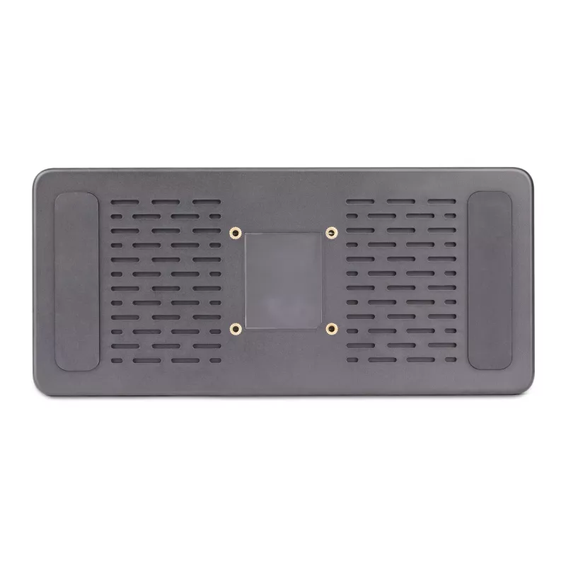 StarTech.com USB4 dokų stotelė trims monitoriams, 4K 60Hz HDMI/DisplayPort, 100W įkrovimas, 2.5GbE, belaidė