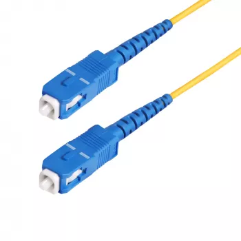 StarTech.com 30m SC/UPC į SC/UPC OS2 vienmodis paprastas šviesolaidinis kabelis, 9/125µm, 40G/100G, atsparus lenkimui, maži įterpimo nuostoliai, LSZH šviesolaidinis trumpiklis