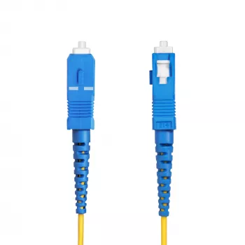 StarTech.com 30m SC/UPC į SC/UPC OS2 vienmodis paprastas šviesolaidinis kabelis, 9/125µm, 40G/100G, atsparus lenkimui, maži įterpimo nuostoliai, LSZH šviesolaidinis trumpiklis