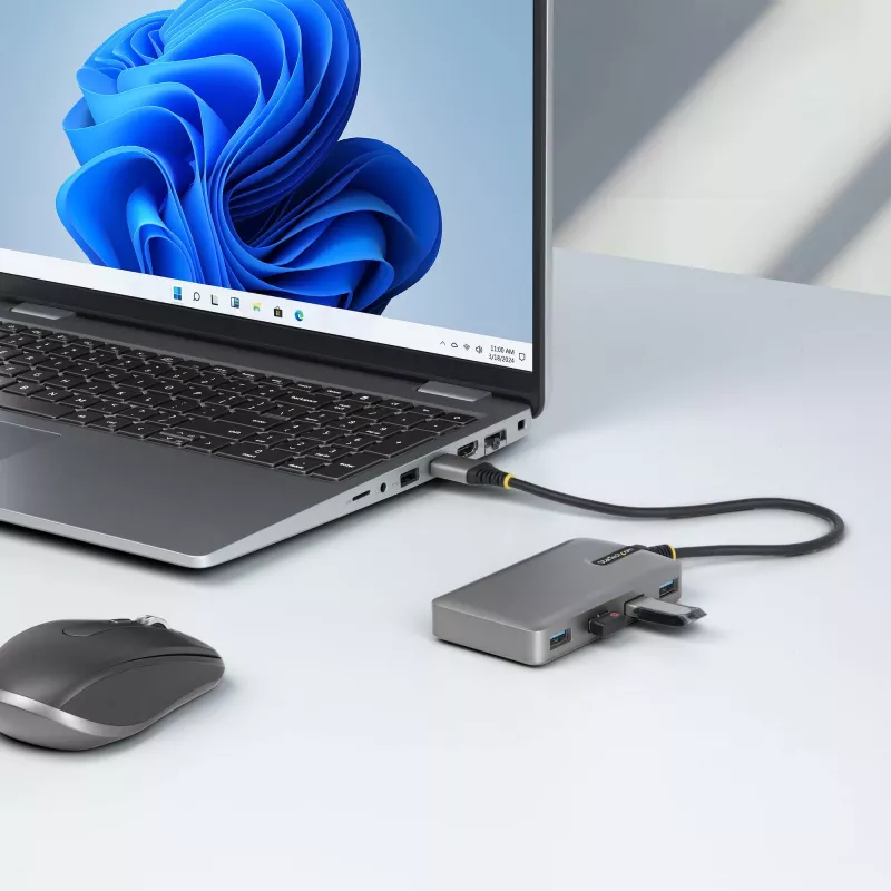 StarTech.com 4 prievadų USB-A šakotuvas, 5Gbps, maitinamas iš magistralės, USB-A į 4x USB-A su USB-C pagalbiniu maitinimo įėjimu, 30 cm pagrindinis kabelis, nešiojamas stalinio / nešiojamojo kompiuterio USB šakotuvas