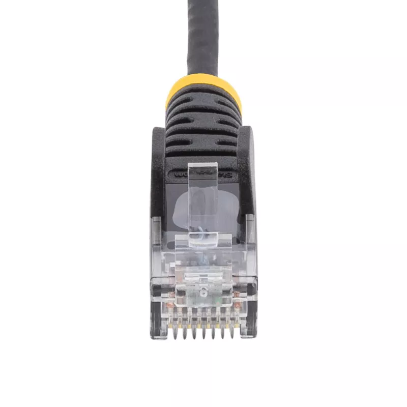 StarTech.com 25 cm juodas plonas CAT6 Ethernet kabelis, be užkabinimų, 100W PoE, UTP, LSZH, 28AWG gryna varinė viela, plonas RJ45 tinklo jungiamasis laidas su įtempimo mažinimo elementais, individualiai išbandytas