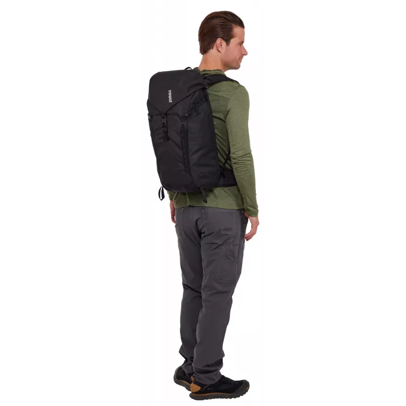 Thule Alltrail TADP225 Juoda kelioninė kuprinė, 25L, poliesteris