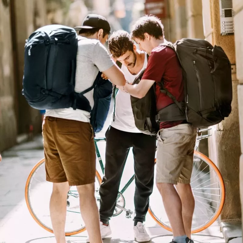 Thule TLPM270 Darkest Blue kelioninė kuprinė, poliesteris