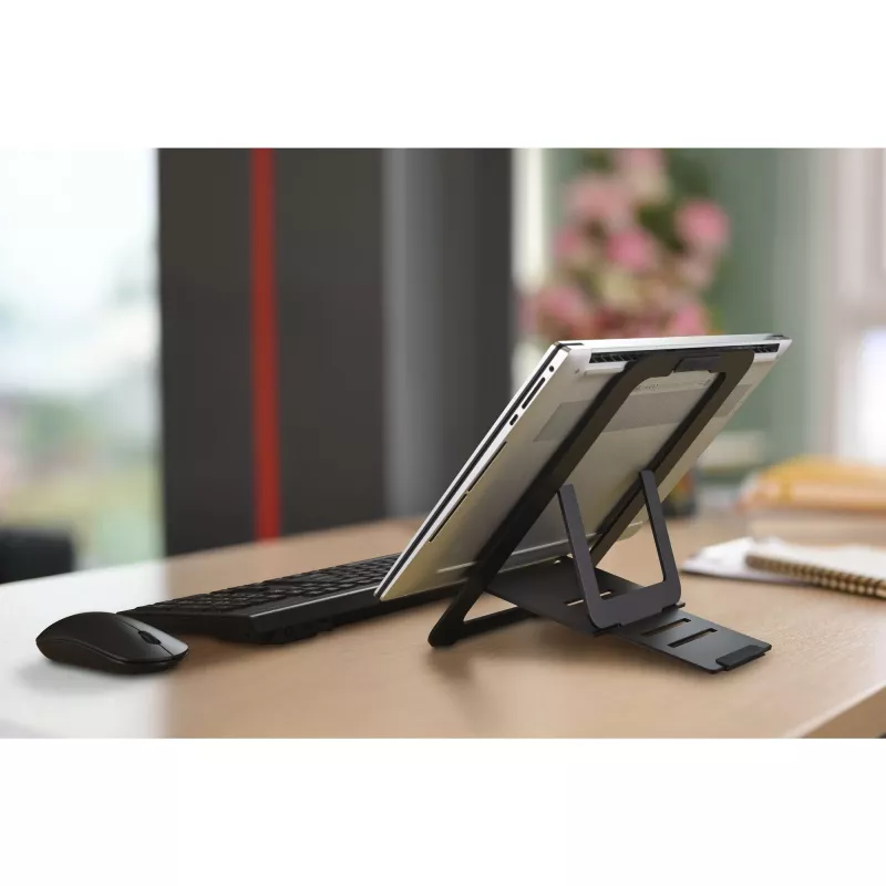 Kensington EQ reguliuojamas aliumininis nešiojamojo kompiuterio stovas, juodas, aliuminis, 25,4 cm (10 col.) – 43,2 cm (17 col.), 3 kg