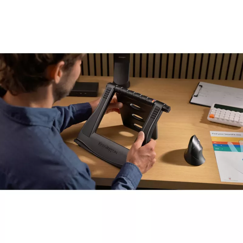 Kensington SmartFit Easy Riser Laptop Cooling Stand - juodas