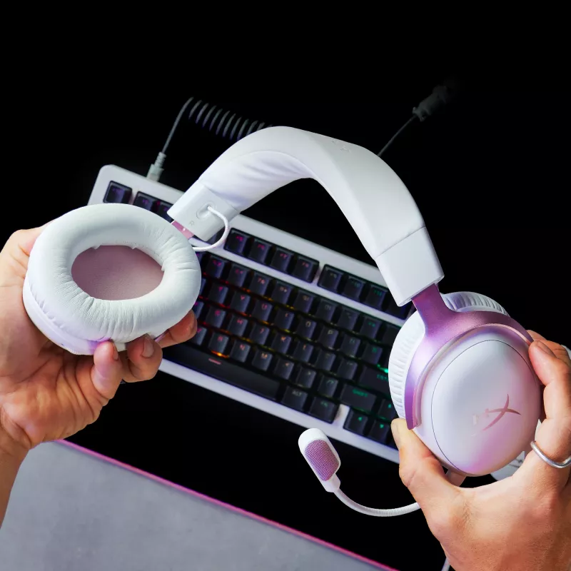 Žaidimų ausinės HyperX Cloud III (baltos/rožinės)