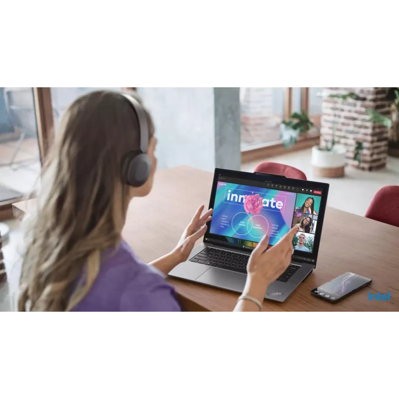 Nešiojamas kompiuteris Lenovo ThinkPad X9-15p Gen 1 Aura Edition Copilot+ 358H 15.3 col. liečiamas 2.8K 64 GB RAM 1 TB SSD Wi‑Fi 7 Windows 11 Pro