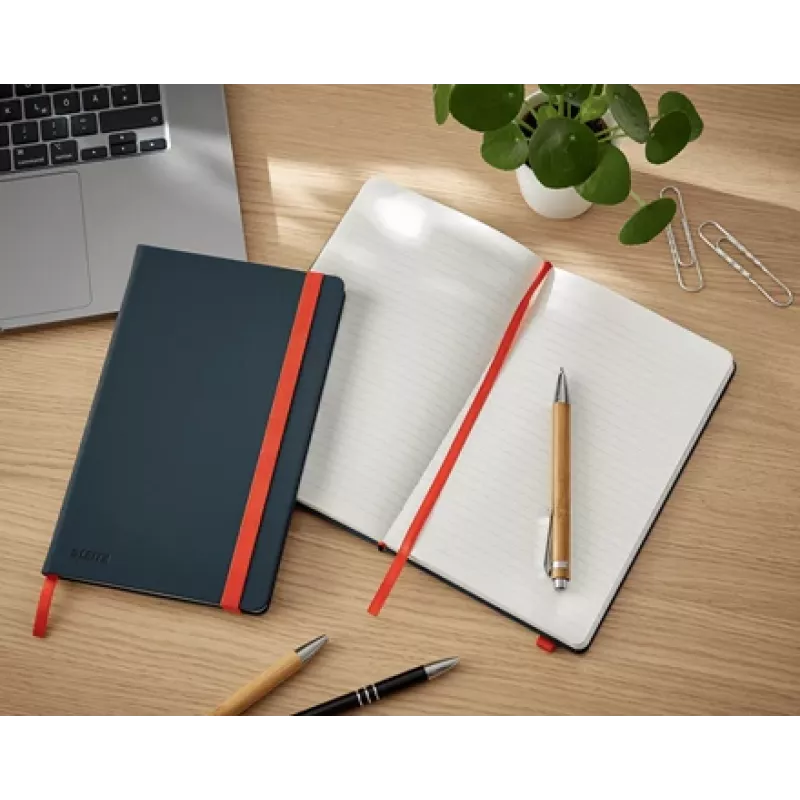 Leitz Cosy Notebook Soft Touch linijinis kietu viršeliu, vienspalvis, juodas, A5, 80 lapų, matinis, 100 g/m²