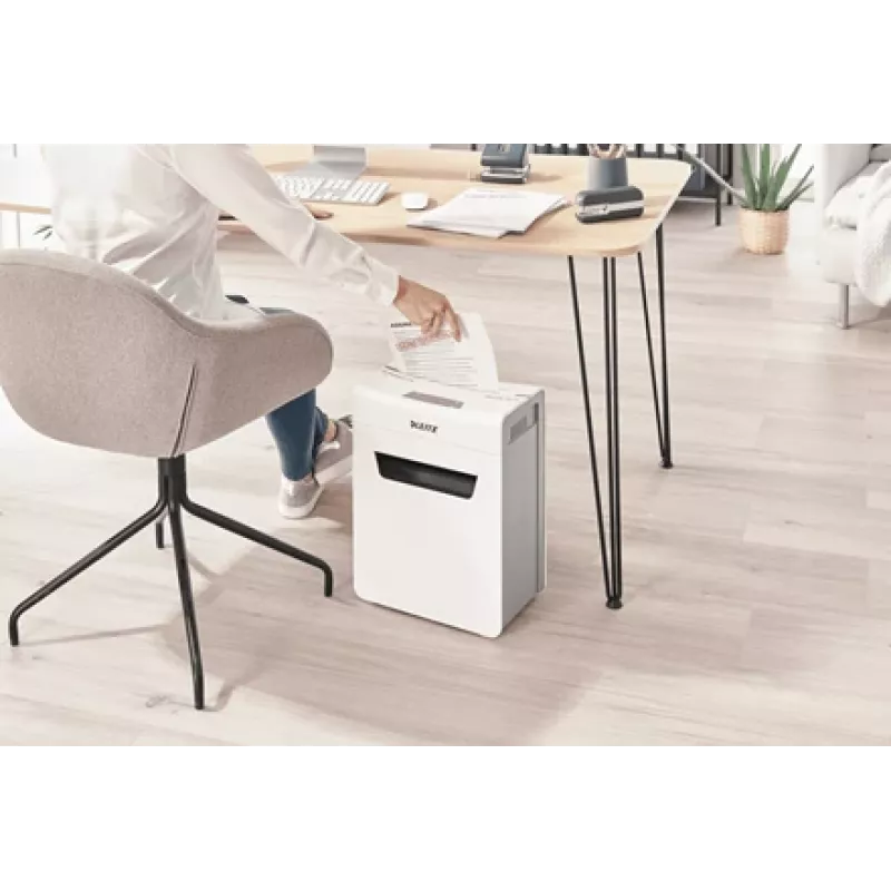 Popieriaus smulkintuvas Leitz IQ Protect Premium 4M P5, mikro pjūvis, 2x15 mm, 14 l, 150 lapų, 55 dB, liečiamas valdymas